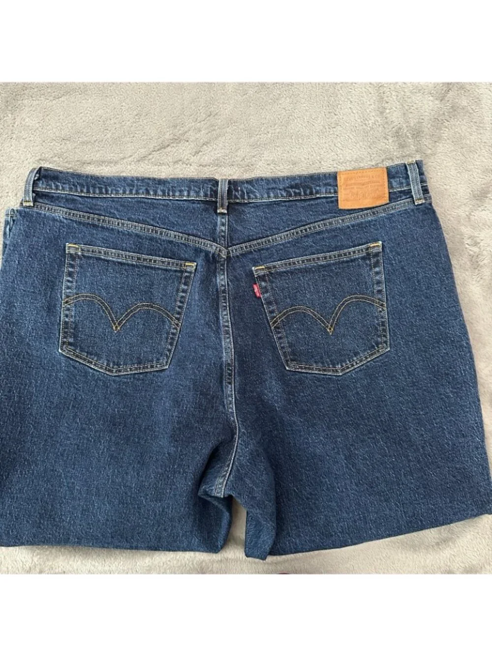 Levis Wedgie Straight Leg Jeans Womens size 22W Dark Wash Button Fly
